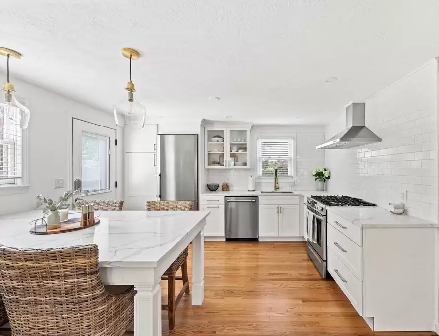 16 HAWLEY RD SCITUATE 1