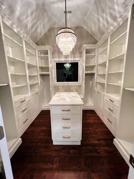 Govoni Master Closet
